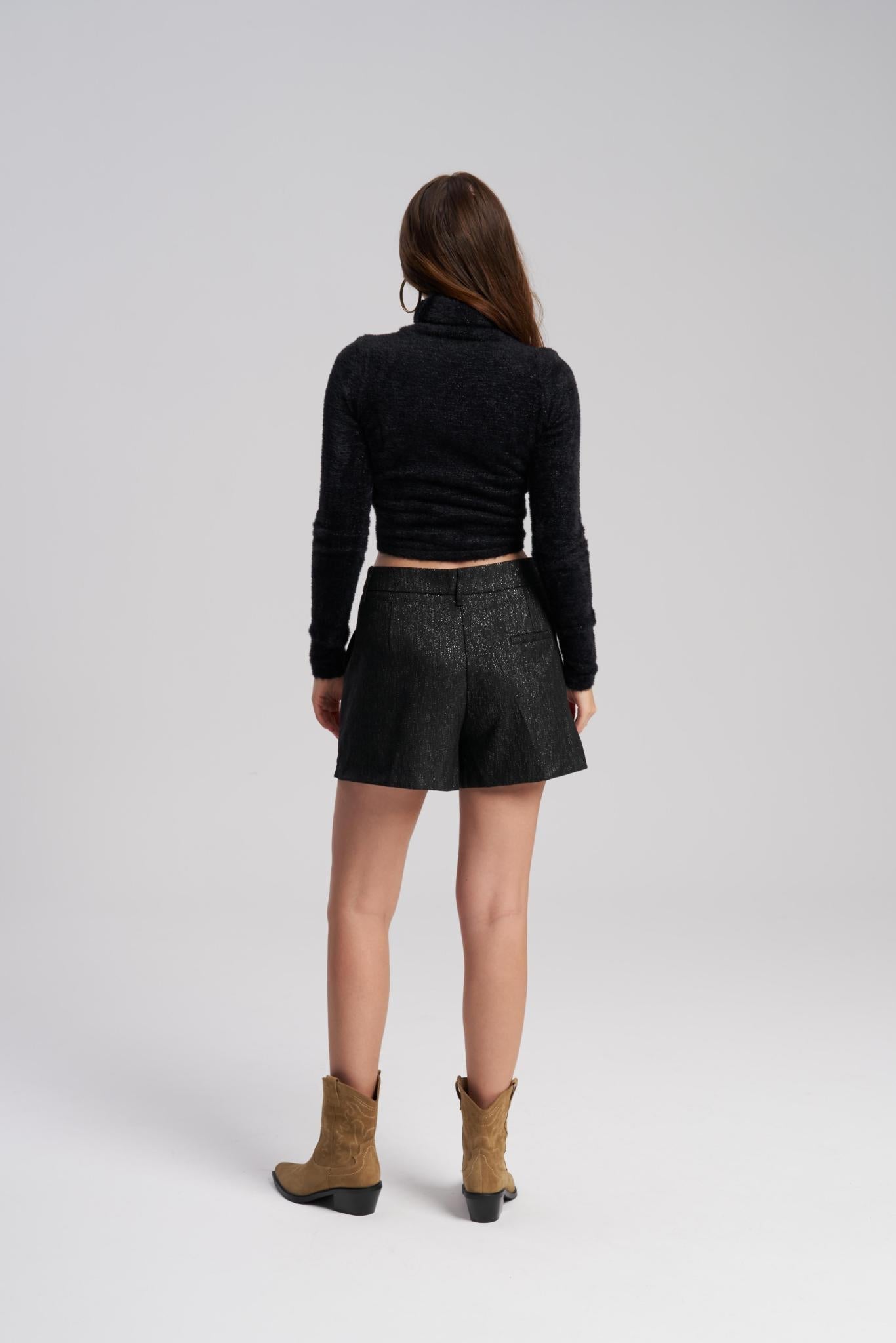 Classic winter layering top fitted style