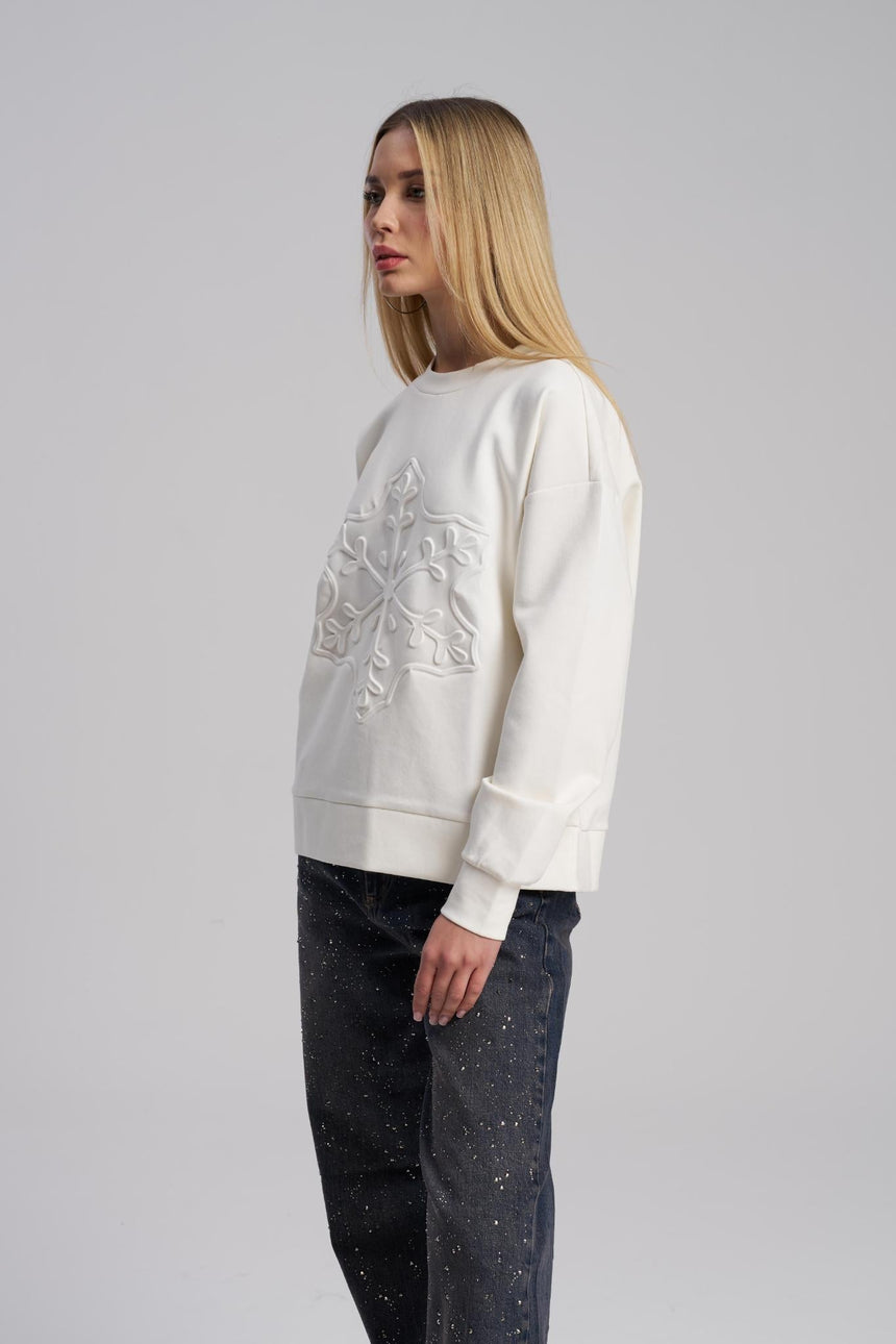 Modern oversized crewneck top minimal style