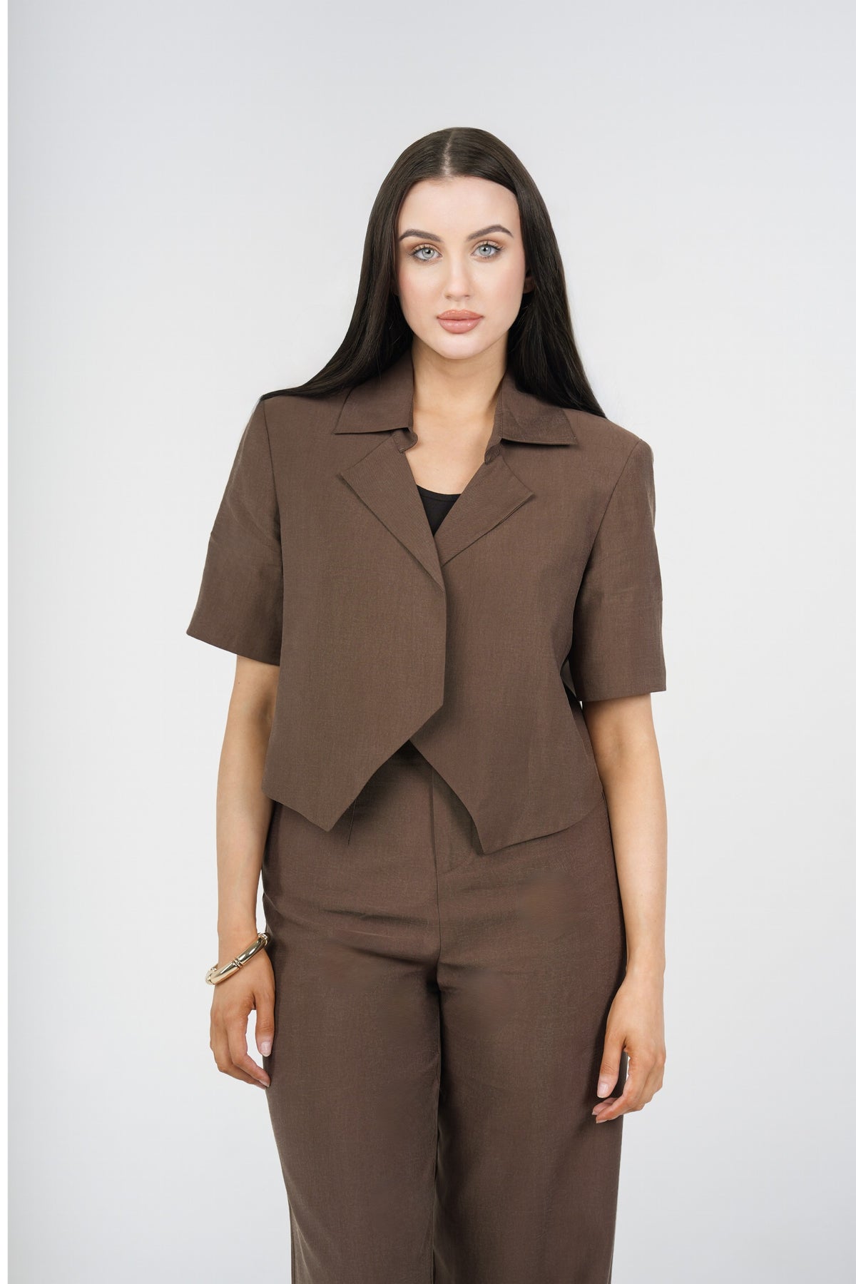 Quinn Tailored Trouser Set, Brown, front detail