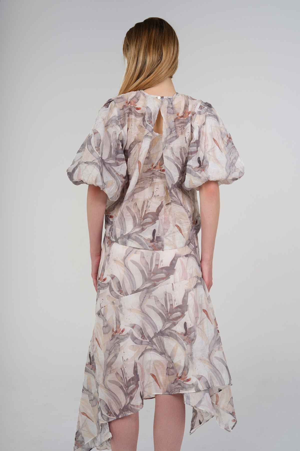 Iris Puff-Sleeve Set, Grey Mauve, back view