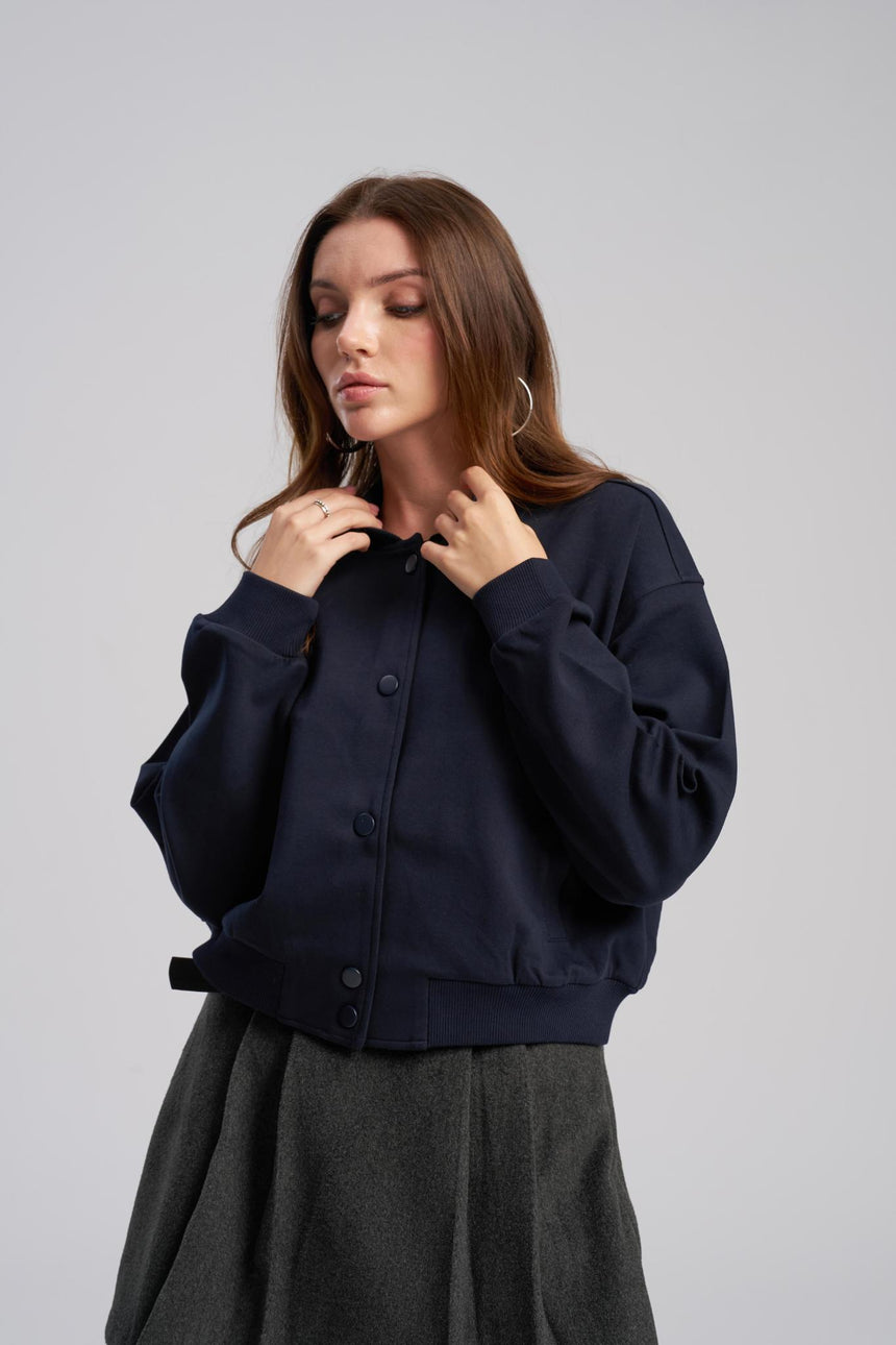 Women’s bomber jacket with snap buttons