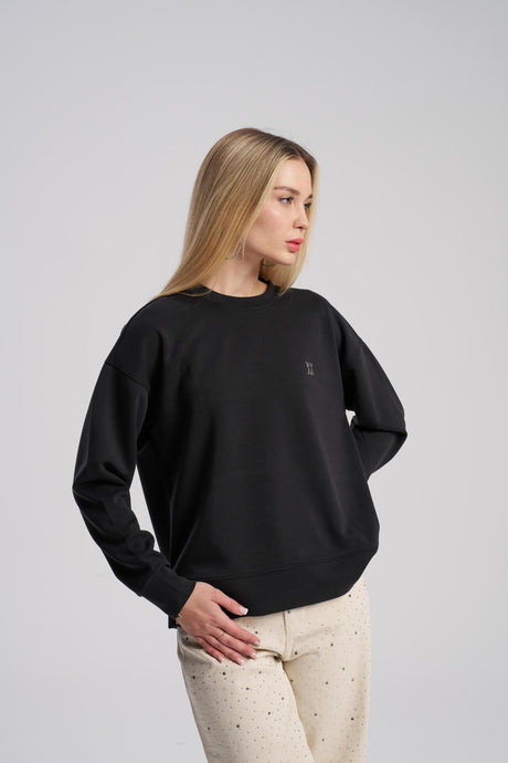 Everyday structured sweatshirt modern style