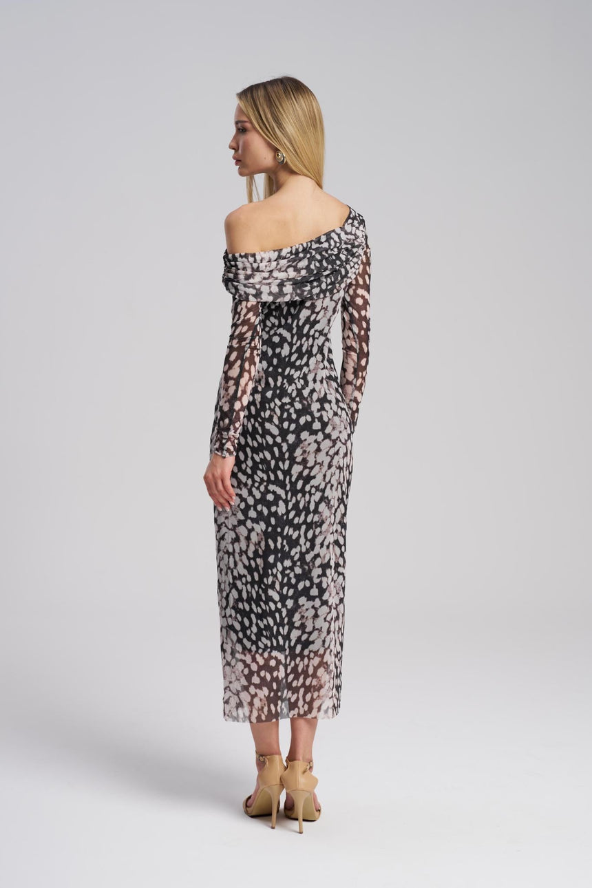 Black and white long sleeve asymmetric chiffon dress