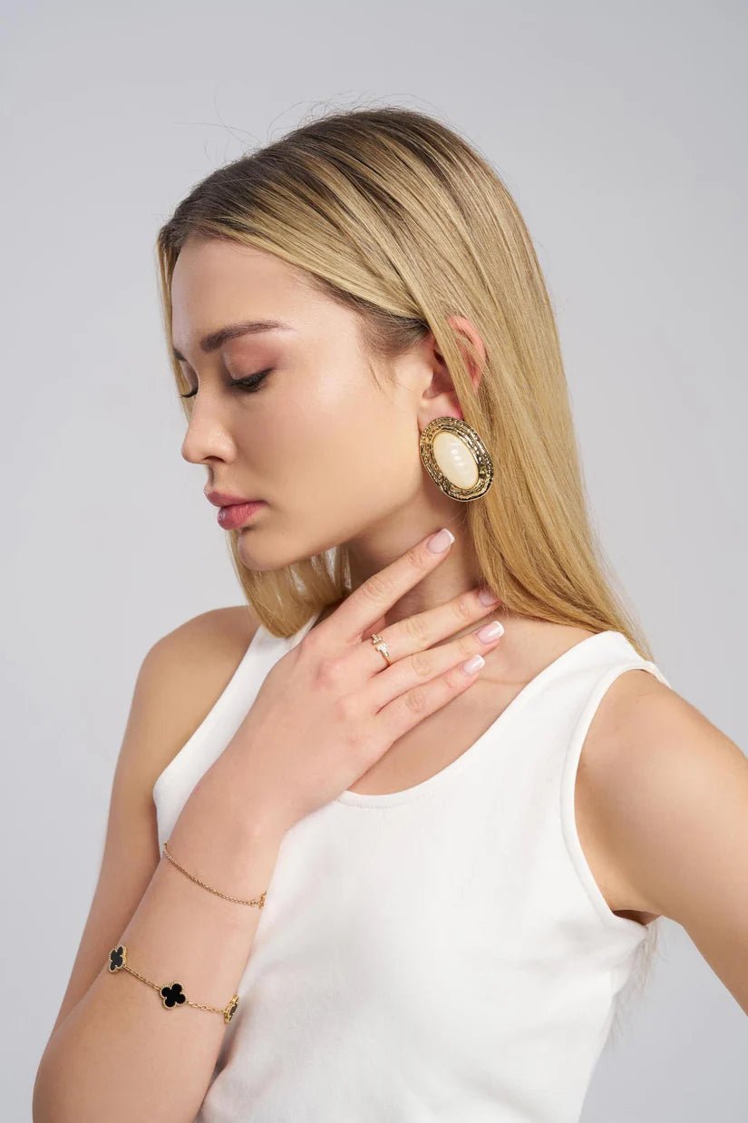 earrings - oval stud - MTstyle