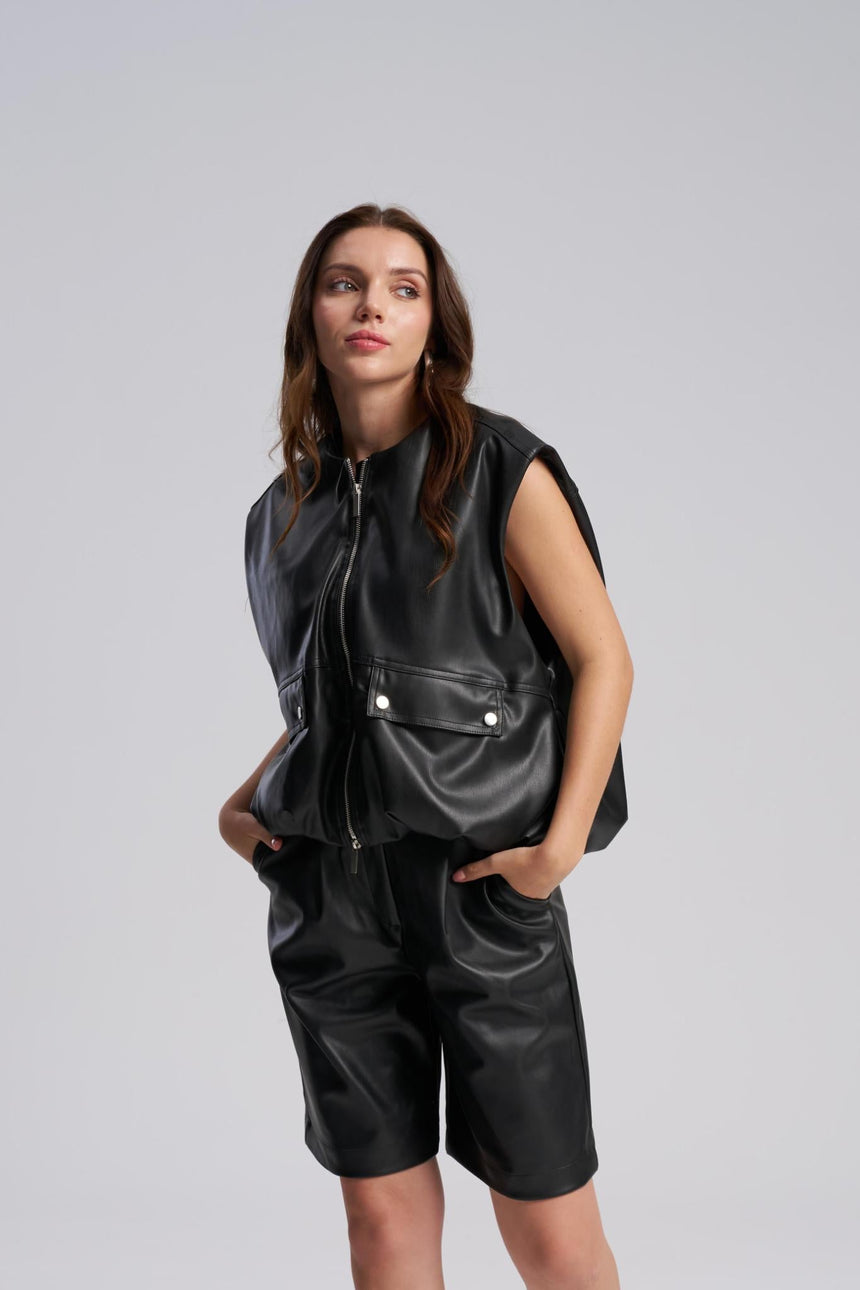 oversized vest with zip and pockets details